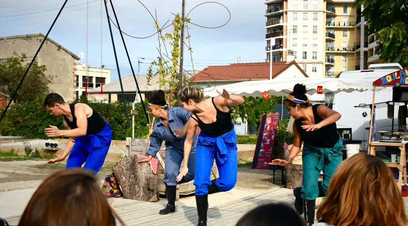 WOZA - spectacle de danse contemporaine dans le 20e