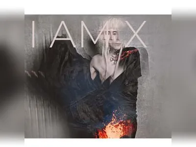 IAMX à The Black lab