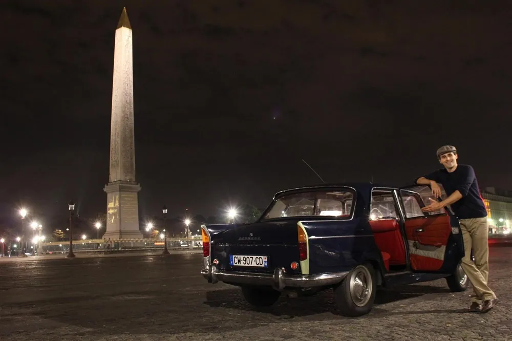 Balade guidée en voiture - Peugeot 404 de 1963 : Paris Rive gauche