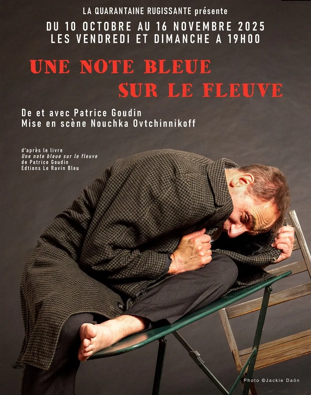 Une note bleue sur le fleuve