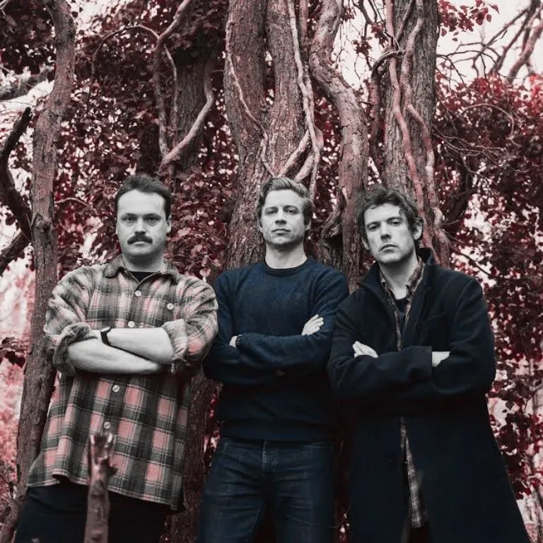 Eels! Eels! Eels! / Snowdeer + more