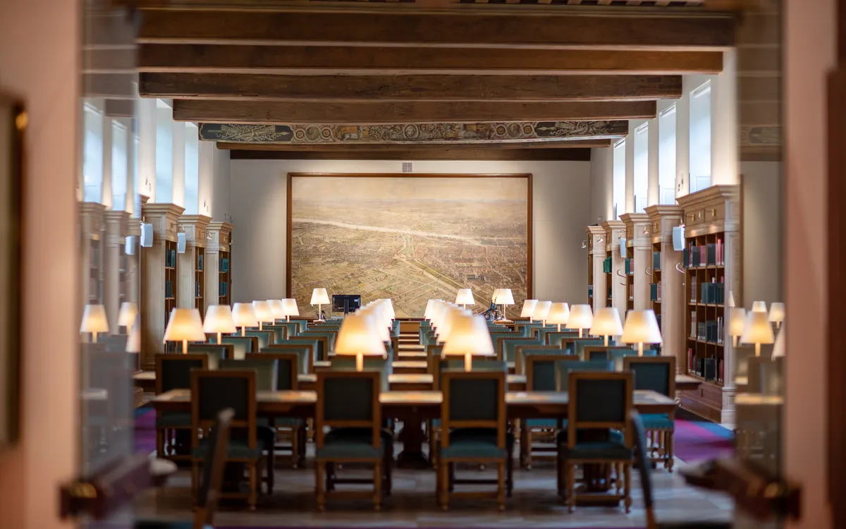 Visite de la Bibliothèque historique - Traversées du marais