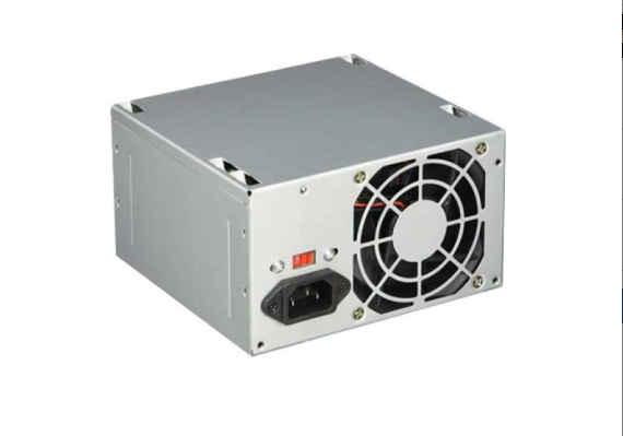 Fuente de Poder FIVESTAR 600W, 24 pines, 3x4 pines, 2 SATA vista 1