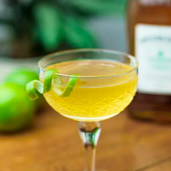 Jamaican Daiquiri ingredientes, utensilios y preparación