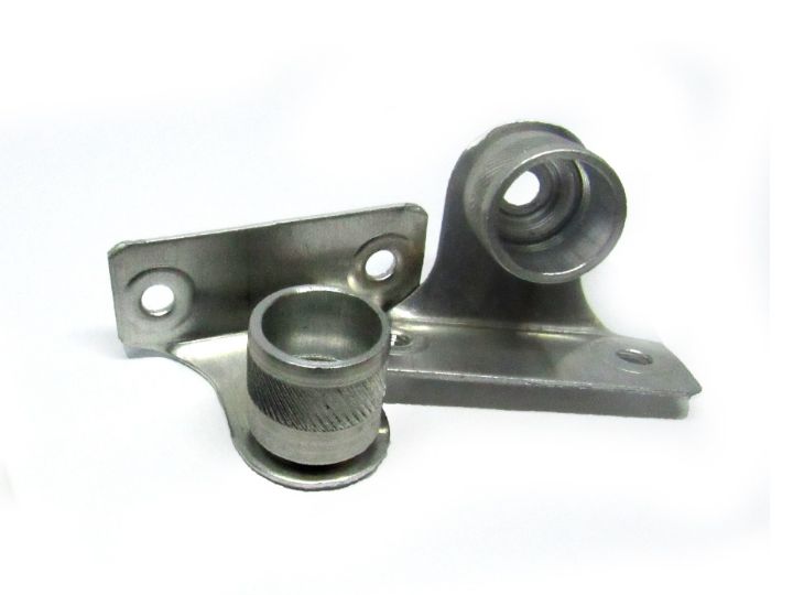 Soporte curvo para tubo cortinero 1/2“ (Par)_0