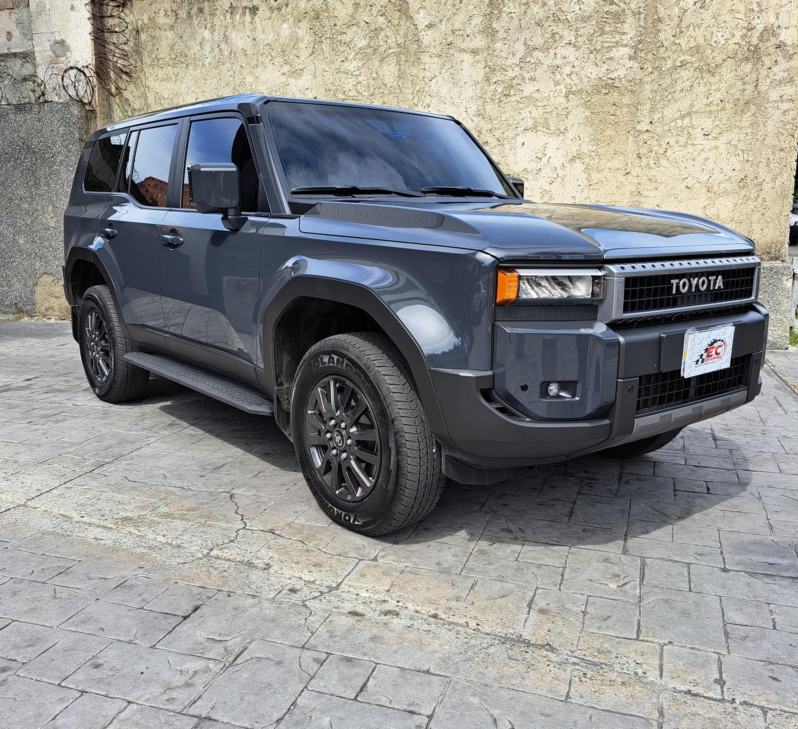 TOYOTA PRADO 2024-25_0