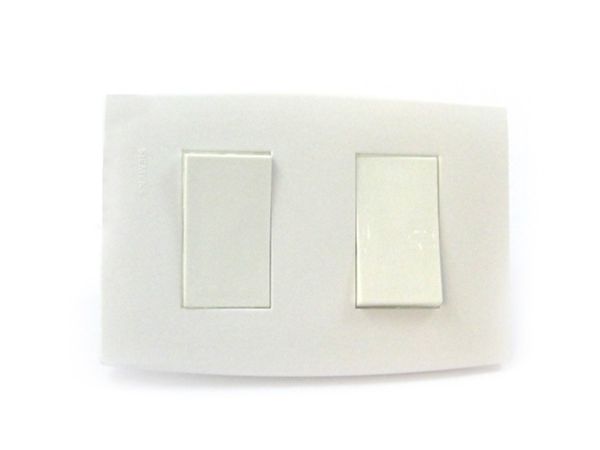 Interruptor doble 4x2 125V 10A_0