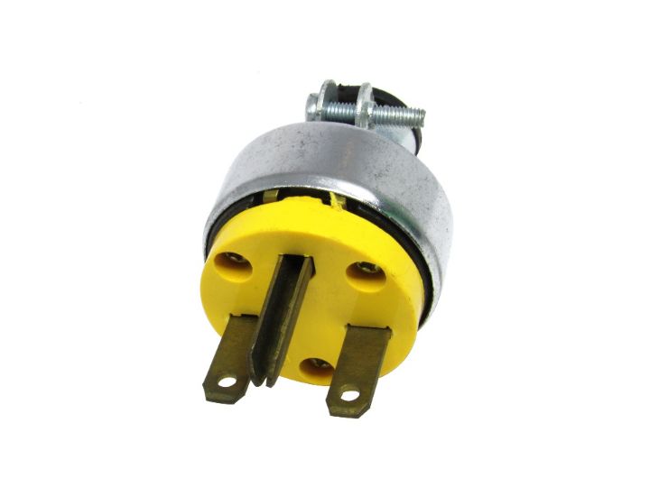 Enchufe Chino con Abrazadera 15A 125V_0
