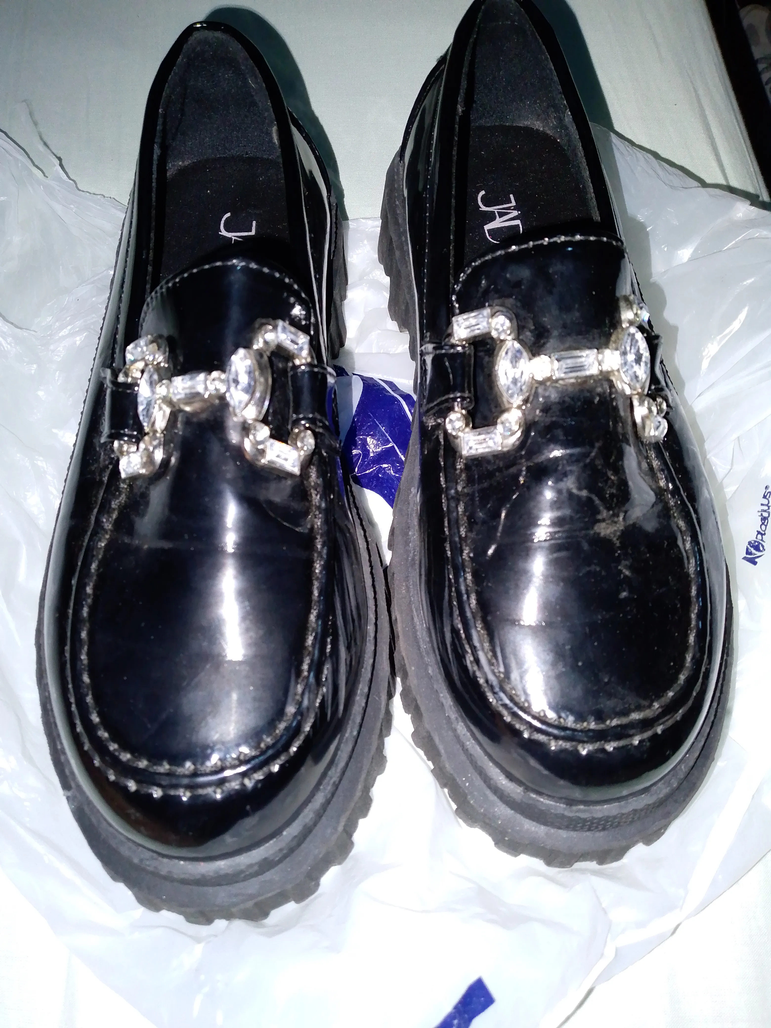 Zapatos negros patentes_0
