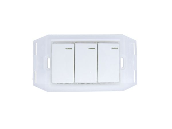 Interruptor Triple Sencillo c/Luz Piloto 4x2 250V_0