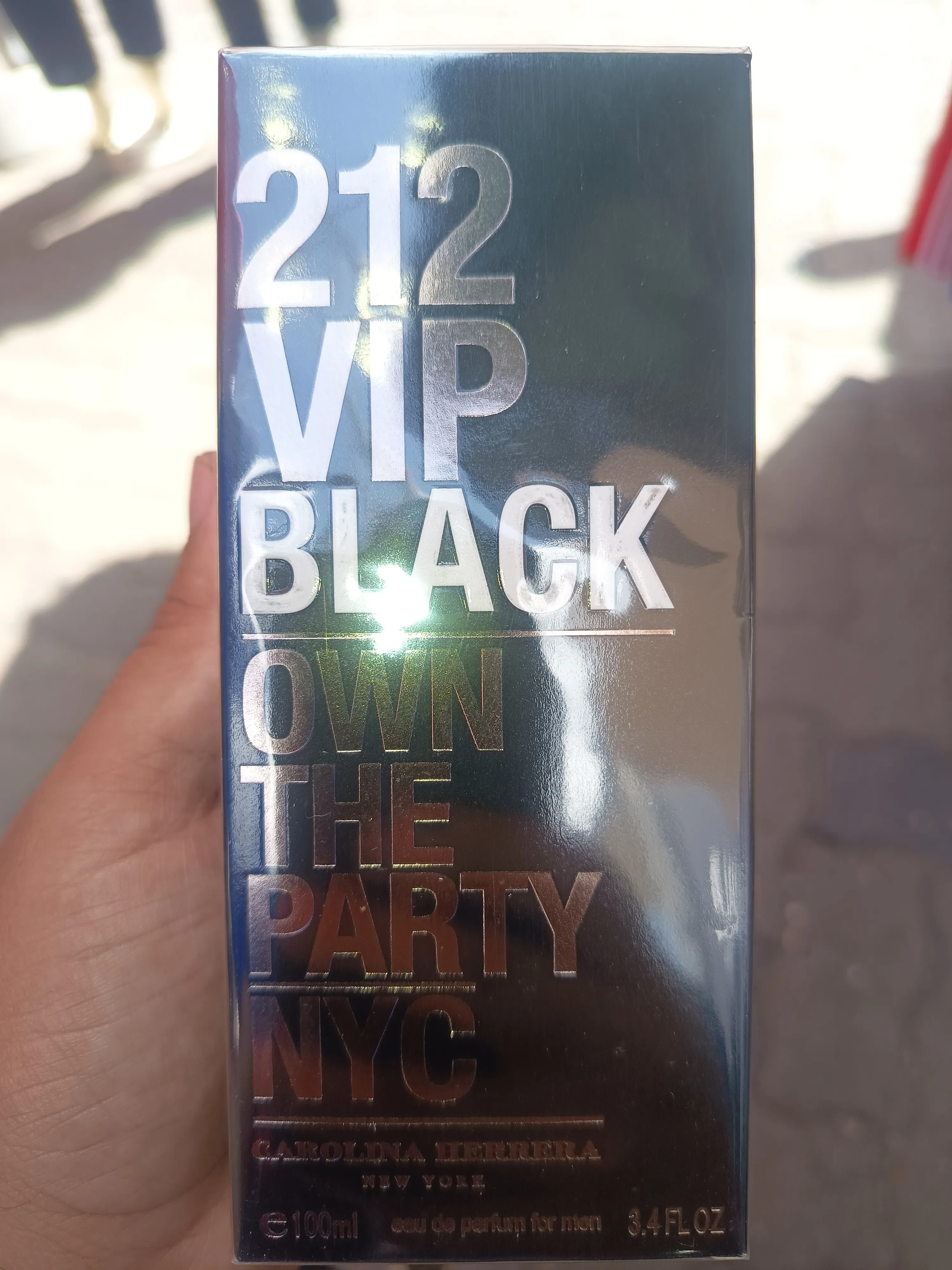 Perfume 212 vip black_0