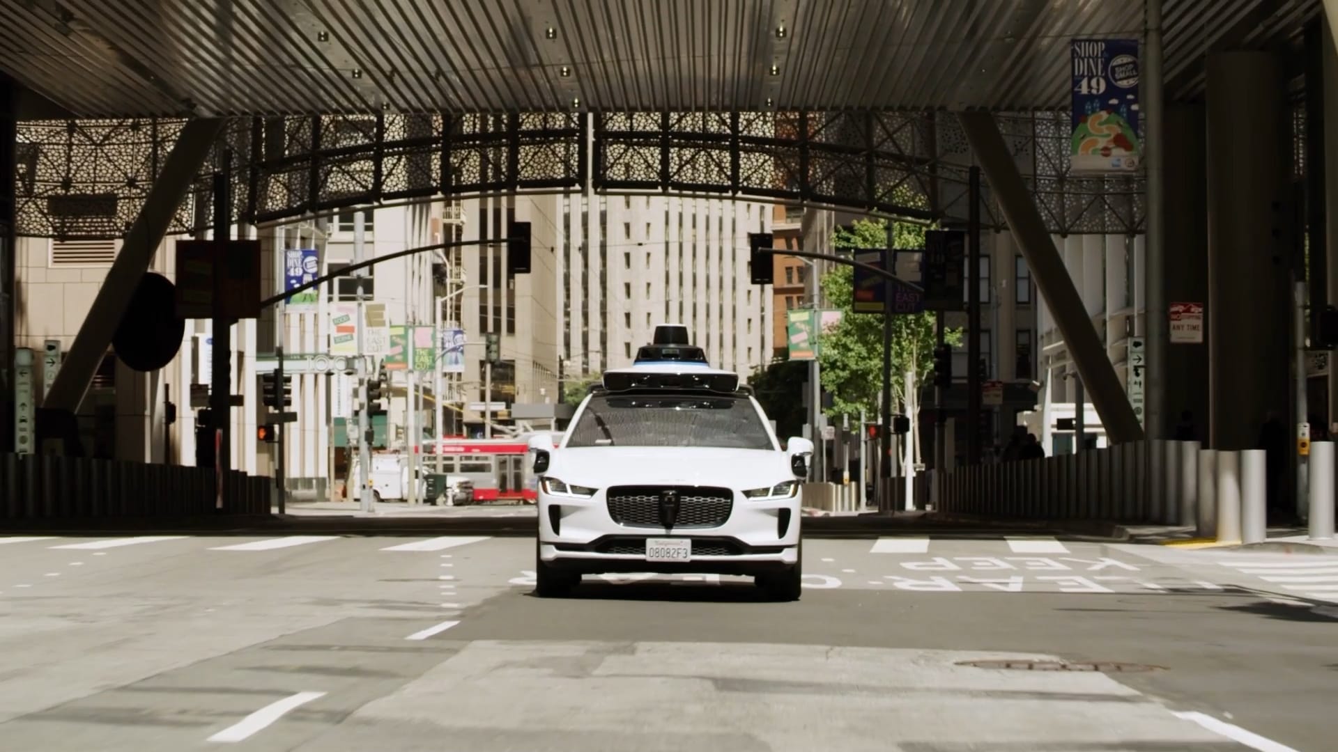 Waymo's autonomously driven Jaguar I-PACE testing in San Francisco