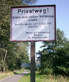 File:Deutschland Schild Privatweg.jpg