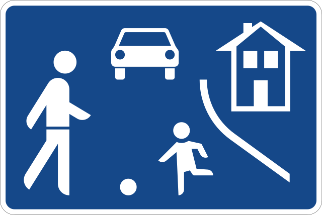 File:Zeichen 325.1 - Beginn eines verkehrsberuhigten Bereichs, StVO 2009.svg.png