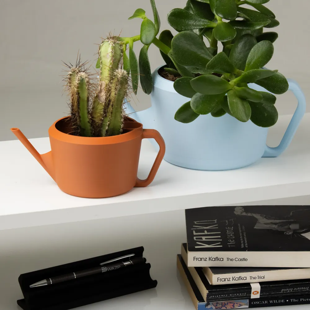 BELLA Planter