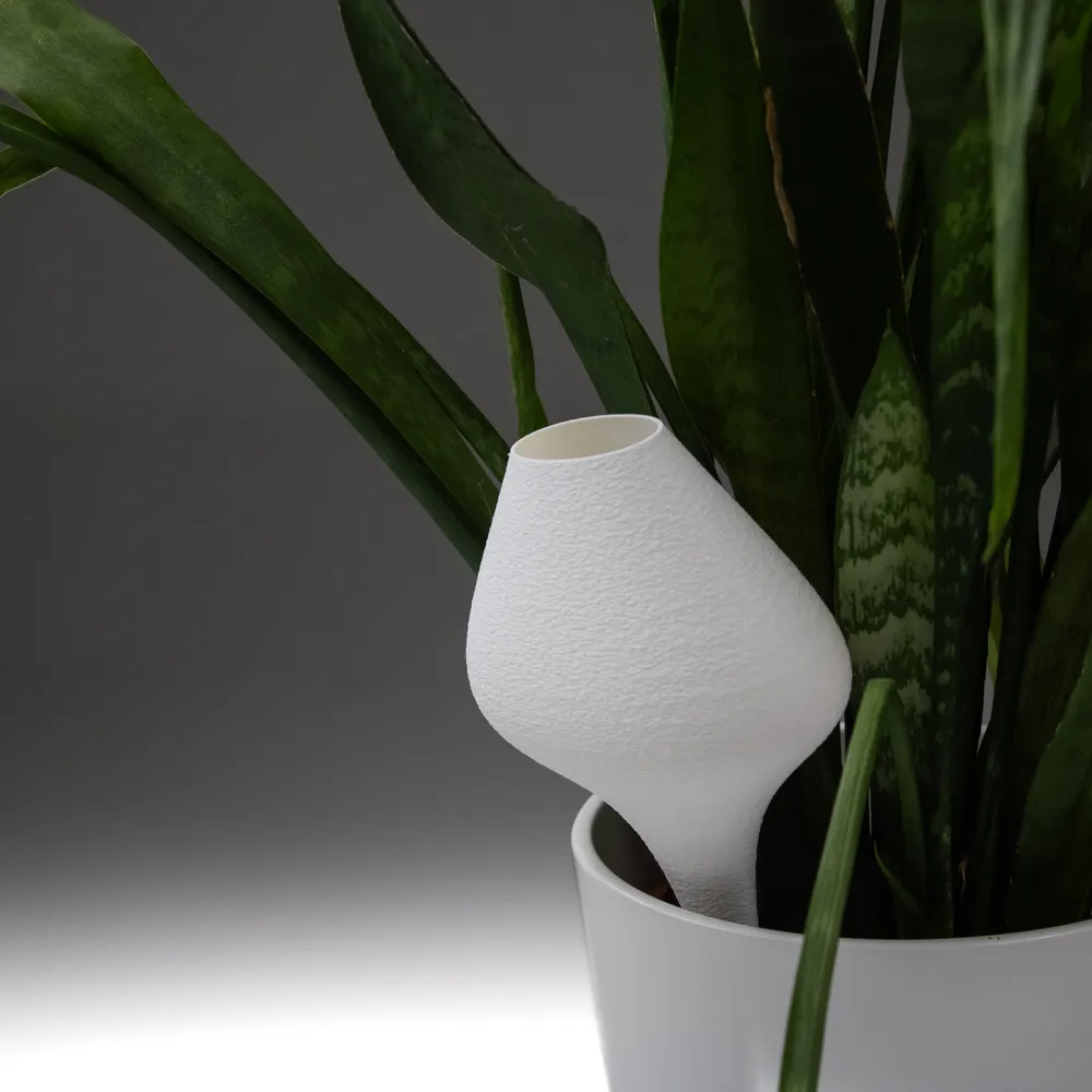 Calla Self Watering Container