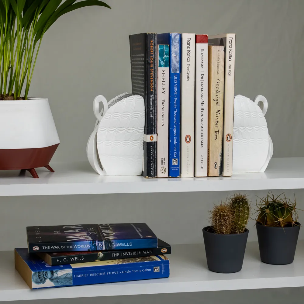 Swan Bookend