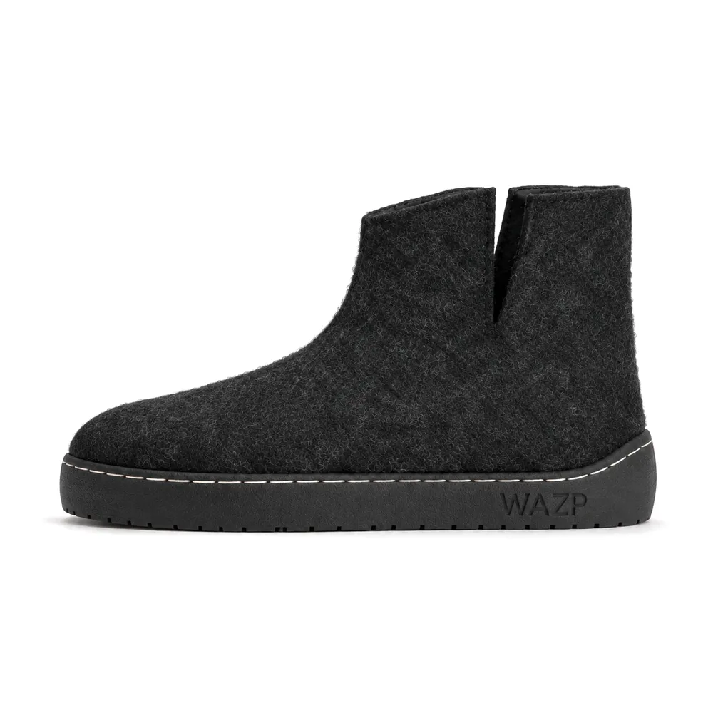 CRIUS Black
