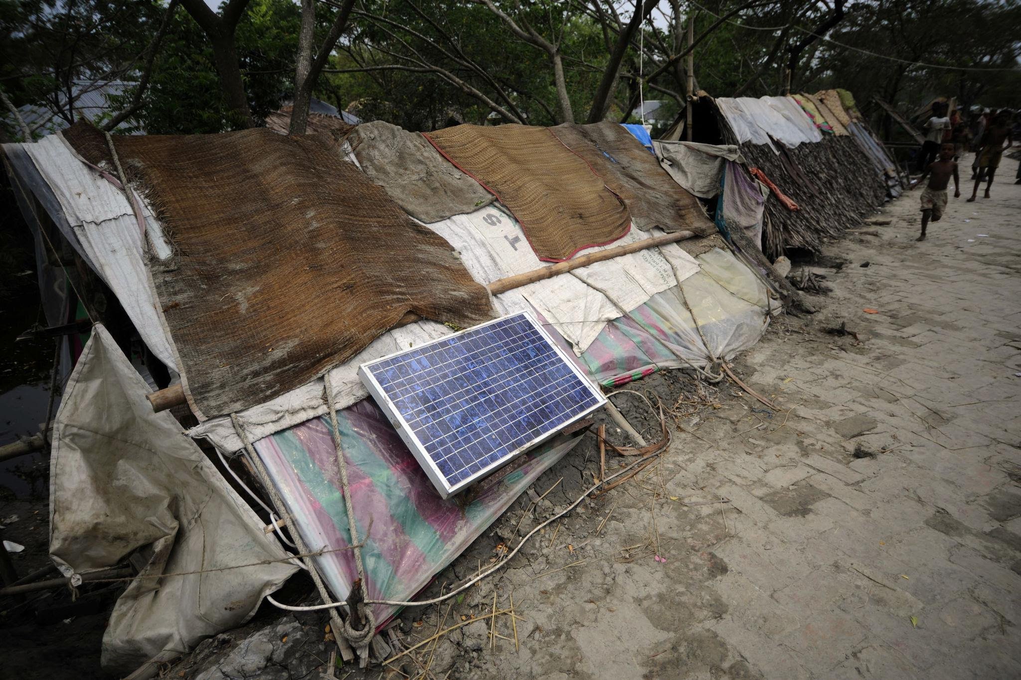 Cheap energy has the potential to lift people out of energy poverty without worsening air pollution or carbon emissions.