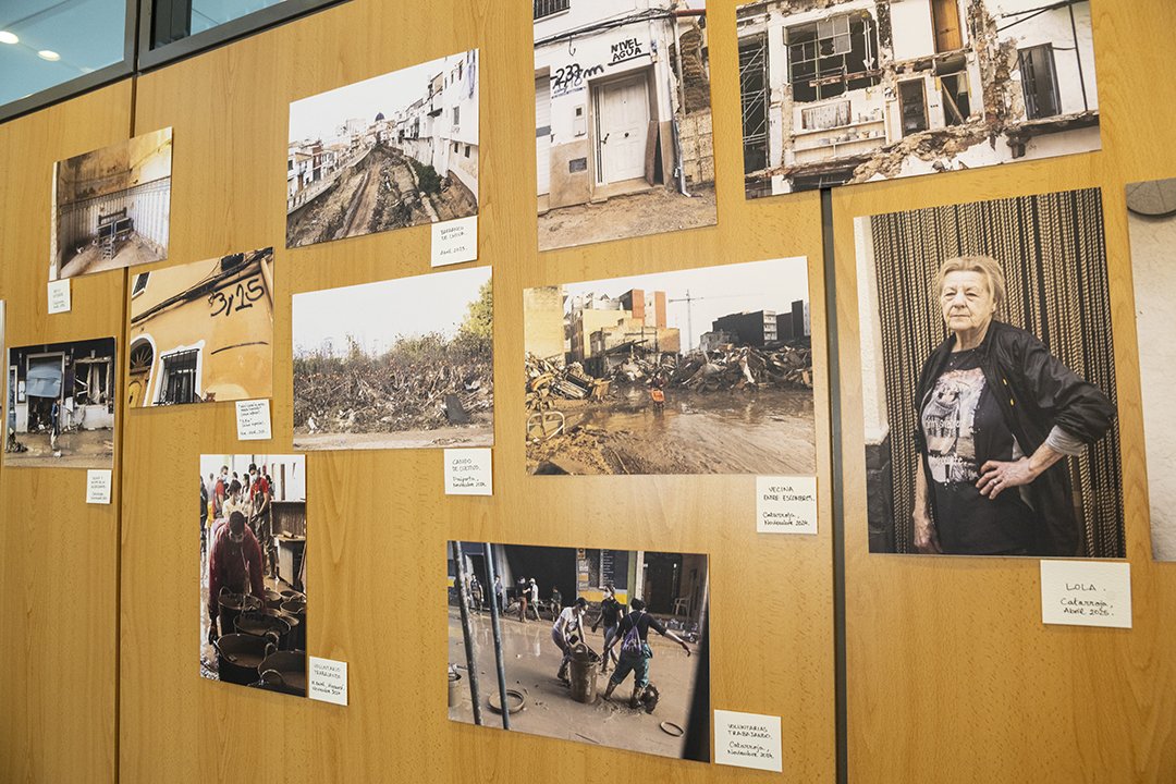 Photo exhibition at the event Climate, Stories and Territory. Cooperativa Eléctrica de Castellar, February 2026. © Paula Rivas