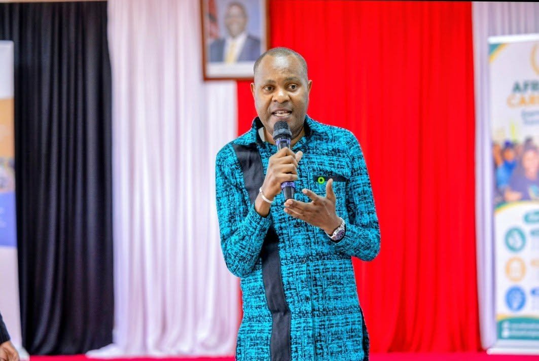 I advocated the power of communication as one of the solution that We Dont Have Time offer in its Platform.
