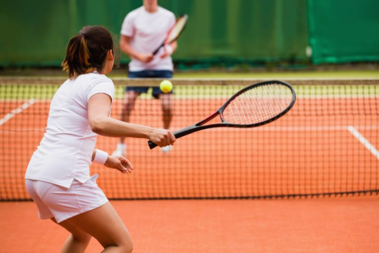 Clase de Tenis en SporTenis, foto 2 de 3