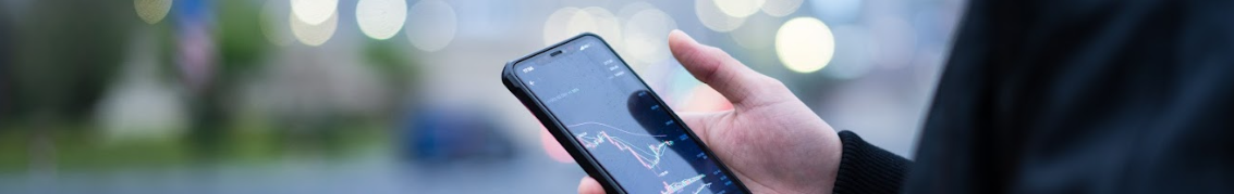 OANDA-Prop-Trader-Community-mobile-app-HERO