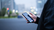 OANDA-Prop-Trader-Community-mobile-app-HERO