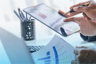 Banner_About Nobu-35