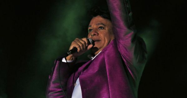 "Las paredes tenían sangre": exmanager de Juan Gabriel divulga estremecedores detalles sobre su muerte