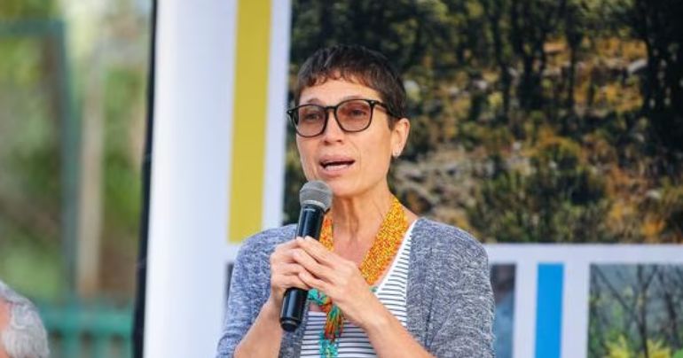 Viceministra del Ministerio del Ambiente otorgó beneficio a ONG que fundó en el 2004