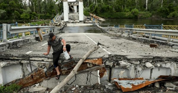 Rusia anuncia evacuación de niños en zonas fronterizas con Ucrania tras constantes bombardeos