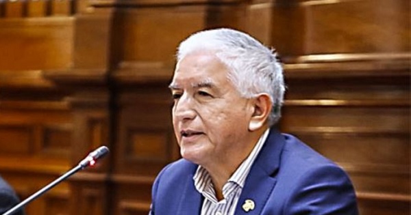 Héctor Acuña sobre APP tras difusión de chats: "No practican la verdadera democracia"