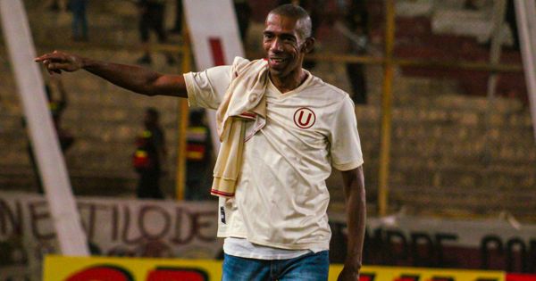 Portada: Eduardo Esidio previo al clásico del fútbol peruano: "Universitario tiene todo para darle alegría a la hinchada"