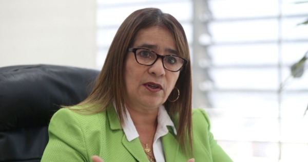 Portada: Miriam Ponce renuncia al cargo de ministra de Educación