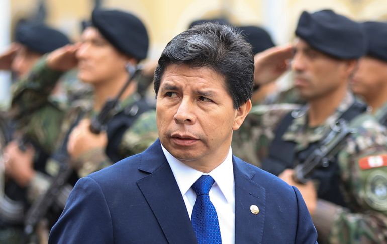 Portada: Pedro Castillo: 49 % de peruanos prefiere que golpista continúe detenido mientras se le juzga, según Ipsos