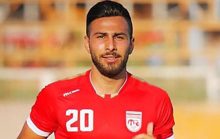 Portada: Irán: condenan a 26 años de cárcel a futbolista Amir Nasr Azadani por participar en las protestas