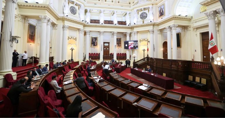 Portada: Congreso: Comisión de Constitución sesiona hoy desde las 9:30 horas