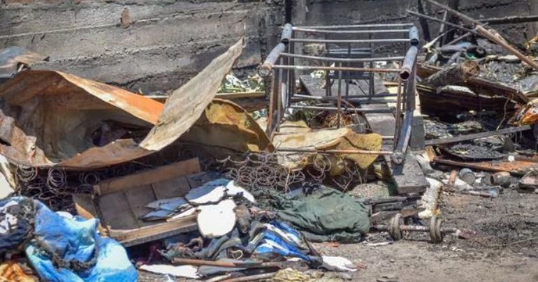 Portada: Huancayo: joven en estado de ebriedad pudo morir incinerado por una vela que dejó encendida