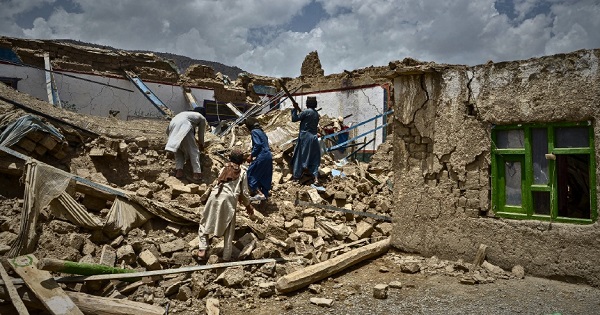 Cinco terremotos consecutivos sacuden India, Nepal y Afganistán