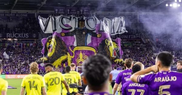 ¡Ídolo total! Hinchas del Orlando City presentaron espectacular mosaico de Pedro Gallese