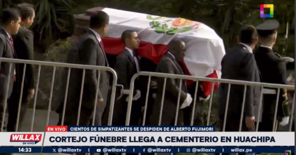 Alberto Fujimori: restos del expresidente llegaron hasta el cementerio en Huachipa