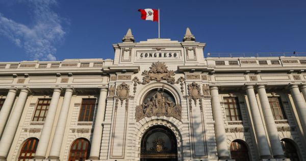 Portada: Juntos por el Perú presenta nuevo proyecto de adelanto de elecciones para julio del 2024