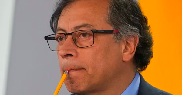 Gustavo Petro pide "consumir menos gasolina" para mejorar la economía de Colombia