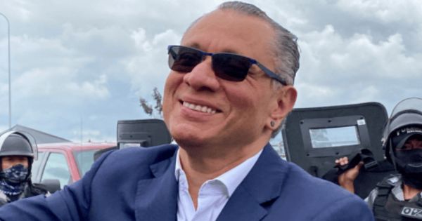 Jorge Glas inició huelga de hambre, informó su abogada