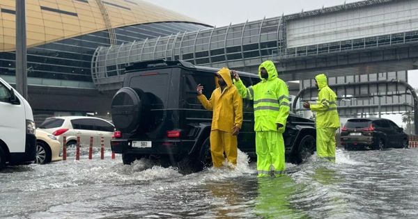 Impactantes lluvias en la historia de Dubái: inundaciones paralizan aeropuertos y autopistas