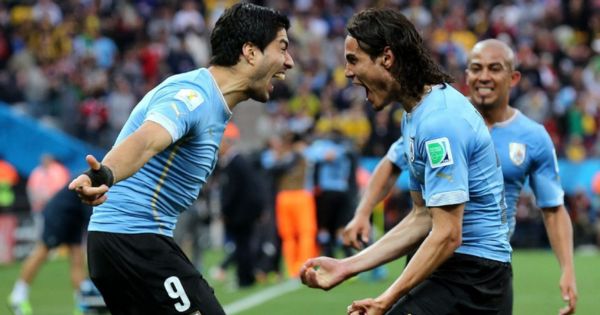 Portada: Luis Suárez a Edinson Cavani, quien se despidió de su selección: "Tu nombre va a quedar en la historia de nuestro país"