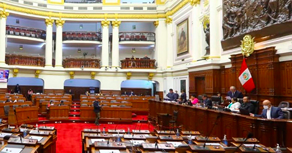 Congreso aprueba reconsideración para volver a votar proyecto sobre retorno a la bicameralidad