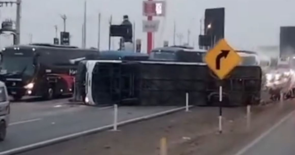 Tragedia en Lurín: volcadura de bus deja cuatro muertos en Panamericana Sur