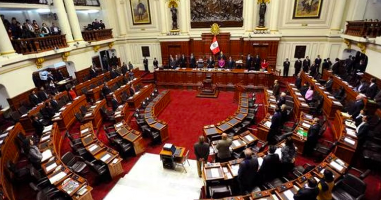 Congreso dice que ha dispuesto desde hace tres semanas la obligatoriedad de asistencia presencial al Pleno